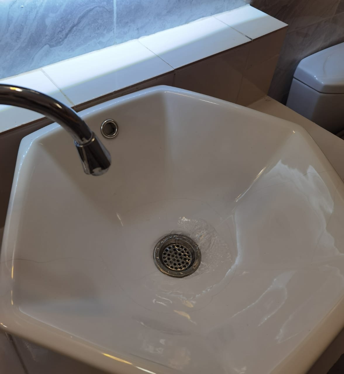 10 Astuces pour Réduire sa Consommation d'Eau à la Maison